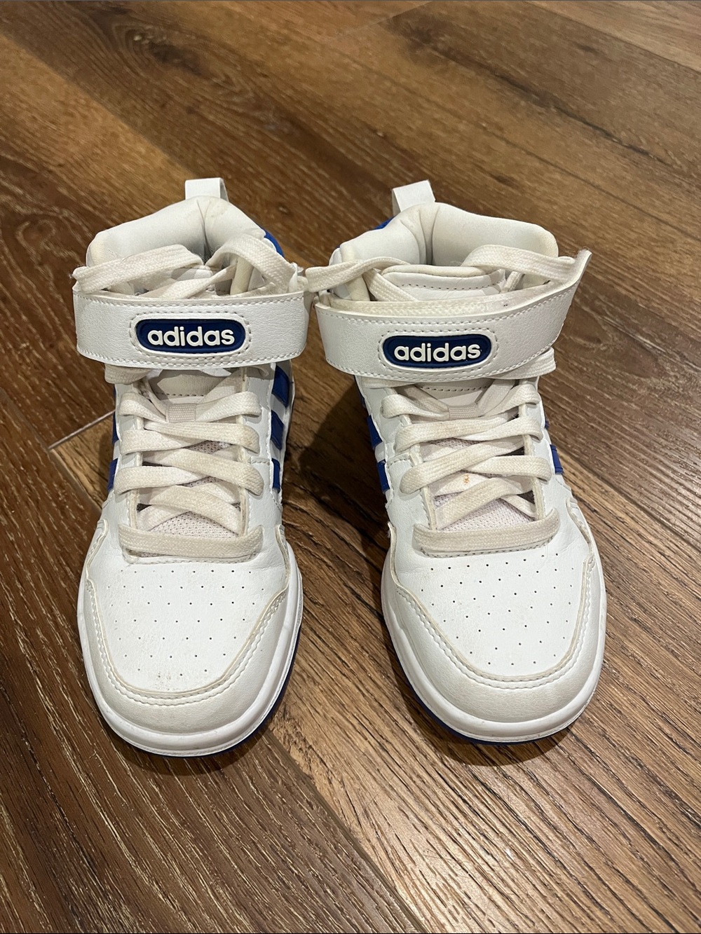 Adidas Hightop Boys Basketball Shoes